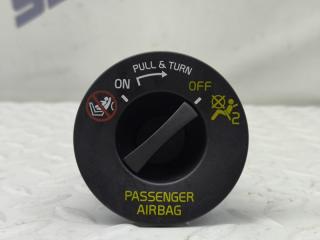 Запчасть выключатель подушки безопасности передний Volvo XC90 2019