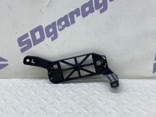 Фото запчасти кронштейн блока управления Porsche Taycan 2021 Б/У запчасть Запчасть кронштейн блока управления Porsche Taycan 2021