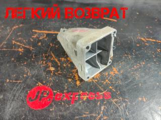 Кронштейн опоры двигателя правый MERCEDES-BENZ C-CLASS