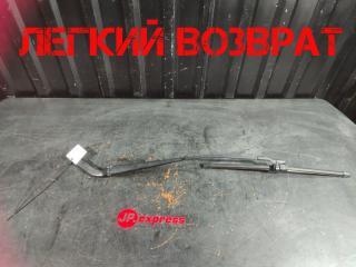 Поводок стеклоочистителя передний правый BMW X5 2008