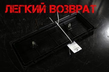 Декоративная крышка двигателя правая Land Rover Range Rover