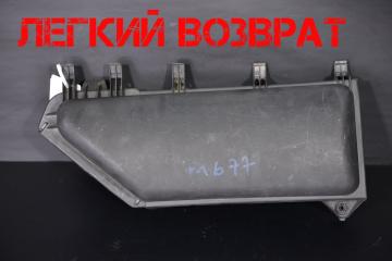 Крышка салонного фильтра левая BMW 5