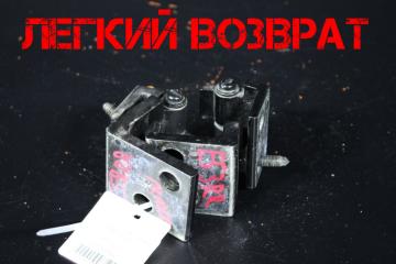 Петли двери задние правые BMW X5