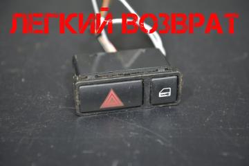 Кнопка аварийной остановки и центрального замка BMW 3