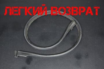 Уплотнитель стекла двери передний левый BMW 5