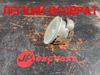 Противотуманная фара правая Infiniti FX35 2003