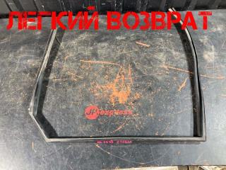 Молдинг стекла двери задний левый Infiniti FX35 2003