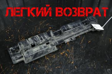 Кронштейн порога правый BMW 3