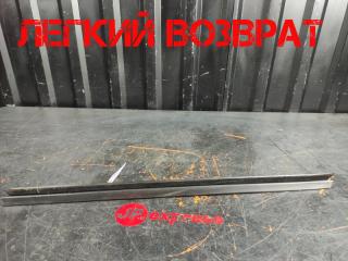 Уплотнитель стекла внутренний передний левый BMW 3 Б/У Уплотнитель стекла внутренний передний левый BMW 3