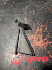 Уплотнитель передний левый BMW X5 2008