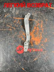 Кронштейн ручки двери задний правый Infiniti FX35 2003