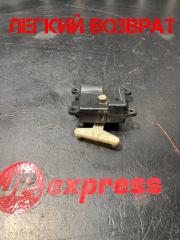 Сервопривод заслонок печки Infiniti FX35 2003