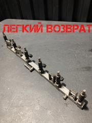 Топливная рампа с форсунками BMW X5 2008