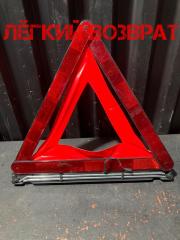 Знак аварийной остановки BMW 5