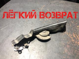 Уплотнитель капота левый BMW 3 2013