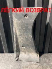 Запчасть обшивка багажника правая Mitsubishi Lancer 9