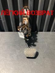 Педаль тормоза Infiniti G35 2008