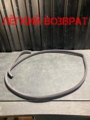 Уплотнитель двери передний правый MERCEDES-BENZ E-class