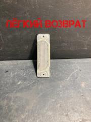 Плафон подсветки номера правый Infiniti FX35 2004