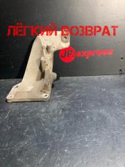 Кронштейн опоры двигателя левый Infiniti FX35 2004