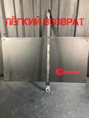 Распорка подкапотная правая BMW 1 2013