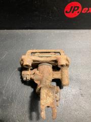 Суппорт тормозной задний левый 626 GE