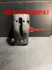 Запчасть кожух рулевой колонки MITSUBISHI GALANT