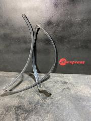 Уплотнитель двери задний левый LAND ROVER RANGE ROVER 2006