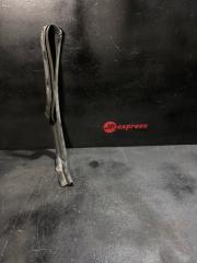 Нижний уплотнитель двери задний правый LAND ROVER RANGE ROVER SPORT 2007 контрактная Нижний уплотнитель двери задний правый LAND ROVER RANGE ROVER SPORT 2007