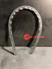 Нижний уплотнитель двери передний правый BMW 5 2007 контрактная Нижний уплотнитель двери передний правый BMW 5 2007