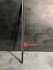 Уплотнитель стекла внутренний передний левый BMW 5 2007 контрактная Уплотнитель стекла внутренний передний левый BMW 5 2007