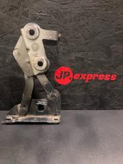 Петля капота правая LAND ROVER RANGE ROVER 2006