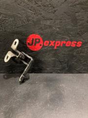 Петля крышки багажника левая LAND ROVER RANGE ROVER 2006