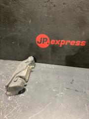 Уплотнитель капота правый Audi A1 2012