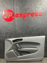 Обшивка двери передняя правая Audi A1 2012