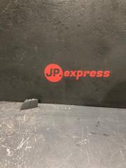 Заглушка правая Audi A1 2012