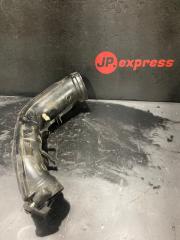 Патрубок интеркулера Audi A1 2012