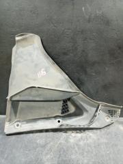 Пластик под капотом BMW 5 2012