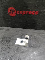 Петли двери передние левые BMW 5 2005