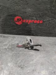 Захватный крюк капота BMW X1 2010