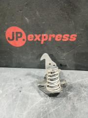 Захватный крюк капота BMW 5 2004