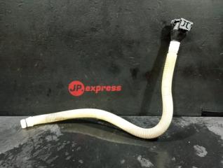 Заливная горловина BMW 3 2008