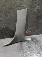 Обшивка средней стойки правая BMW X1 2011