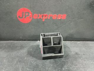 Кронштейн радиатора BMW 5 2007