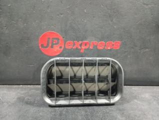 Вентиляционная решетка багажника Audi Q7 2007