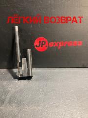 Накладка направляющей сиденья передняя правая BMW X5 2008