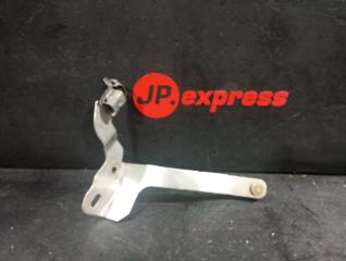 Кронштейн глушителя BMW 6 2006