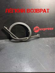 Нижний уплотнитель двери передний левый BMW 5 2013 контрактная Нижний уплотнитель двери передний левый BMW 5 2013