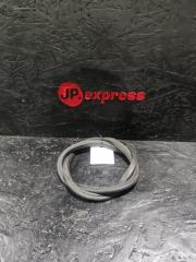 Уплотнитель передний Audi A5 2011