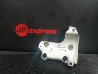 Кронштейн компрессора кондиционера BMW 3 2007